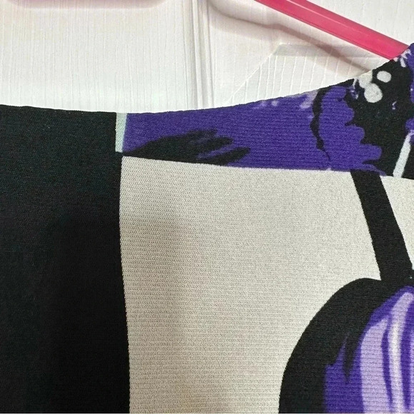 Northern Reflections  Floral Blouse Black, Purple, & Blue Size Extra Large - Picture 16 of 16